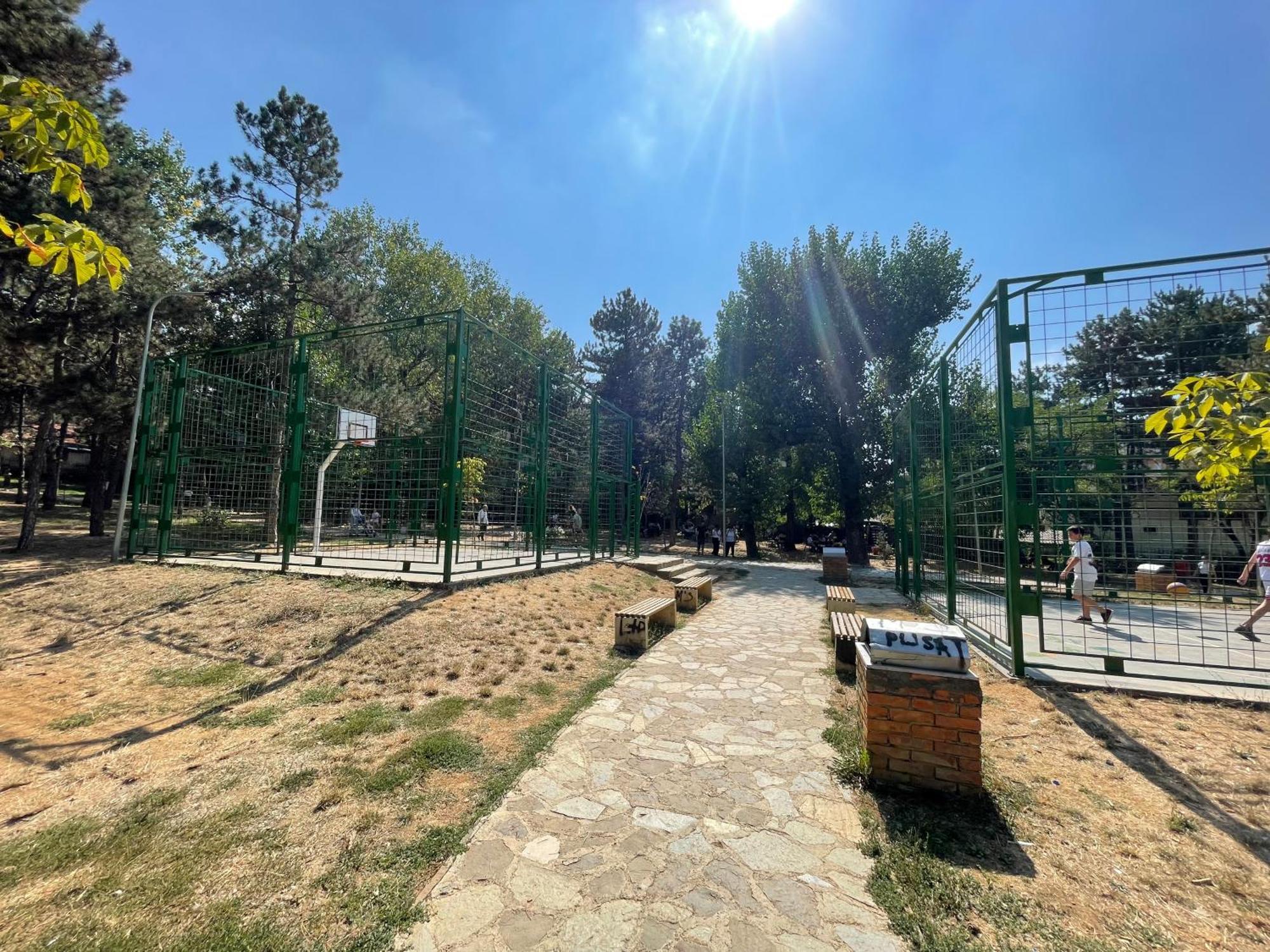 38 Apartment 1 Приштина Экстерьер фото
